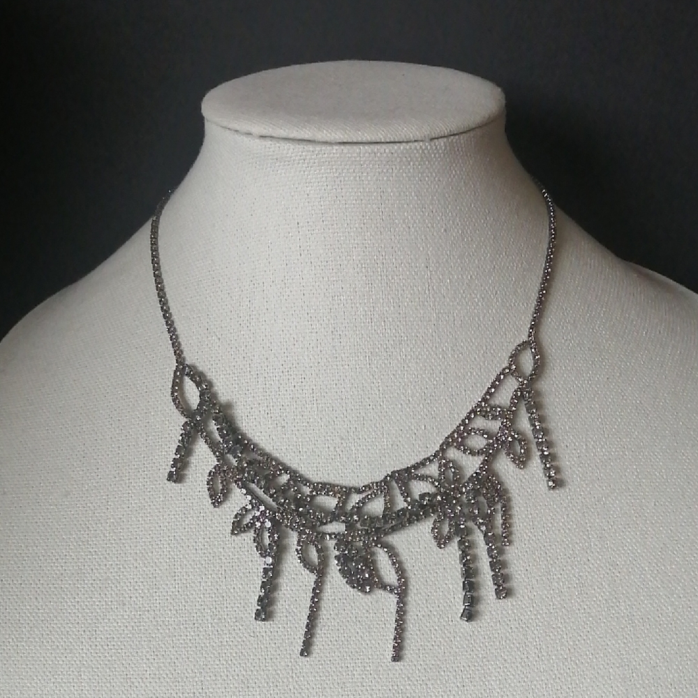 Vera Wong Necklace Avant Garde Urregular Gray Rhineston Silverton